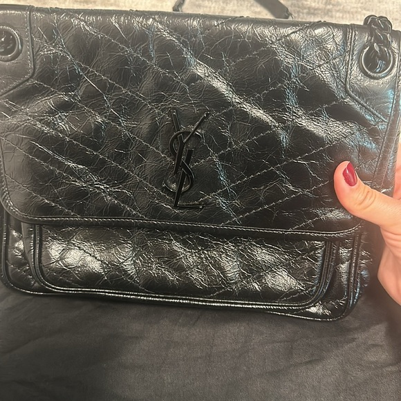 Authentic Saint Laurent Medium Niki bag - Picture 2 of 13